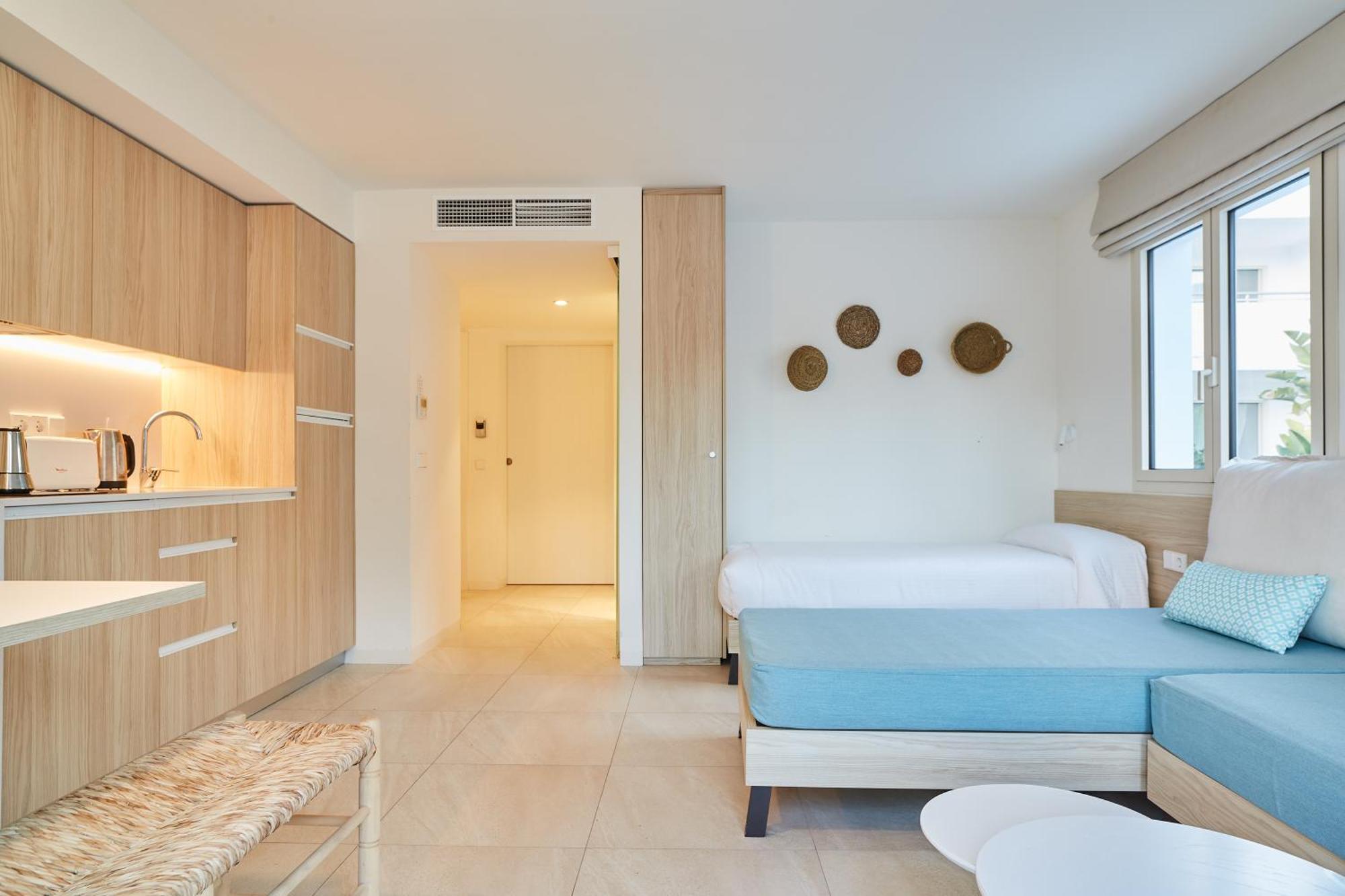 Apartamentos San Miguel Park & Esmeralda Mar Port de Sant Miguel Pokoj fotografie